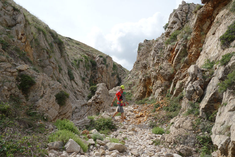 10 baska 056